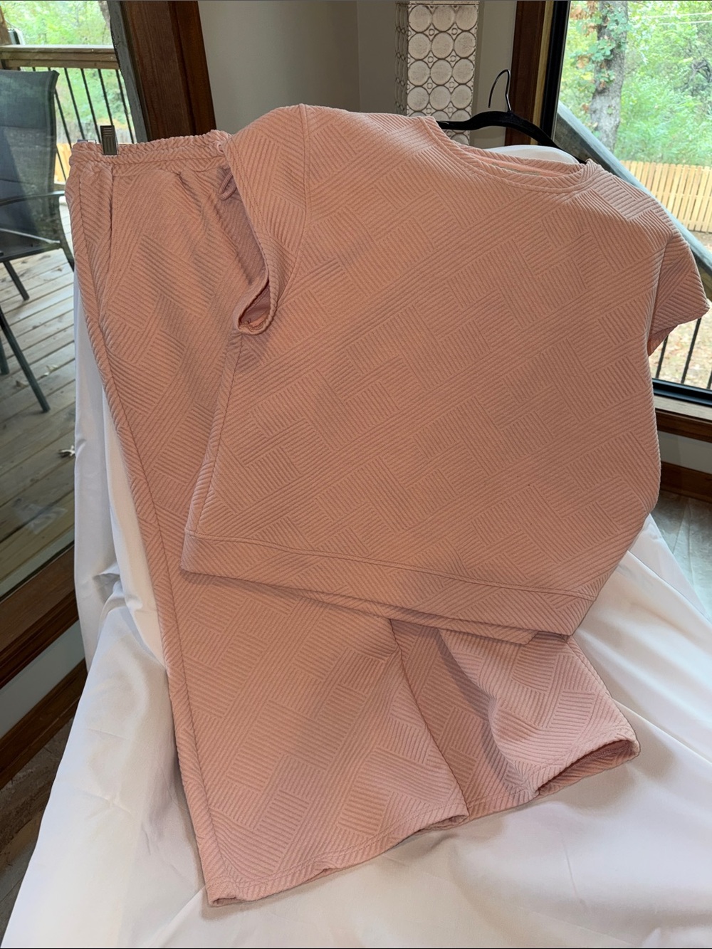 Women's Soft Pink Textured Lounge Joggers